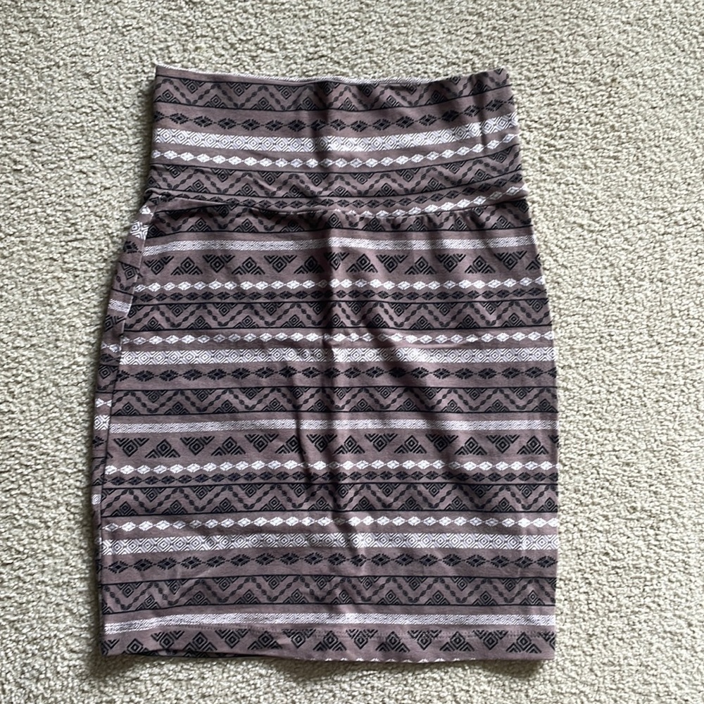 Charlotte Russe bodycon patterned mini skirt - best worn high waisted